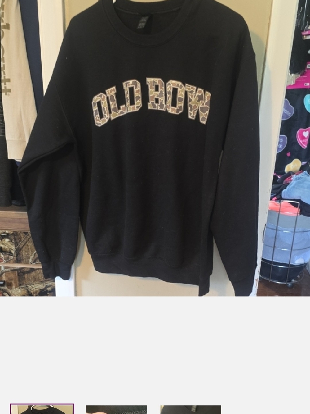 Gildan Black Crewneck Sweatshirt with Camo 'OLD ROW' Chest Print New Still
